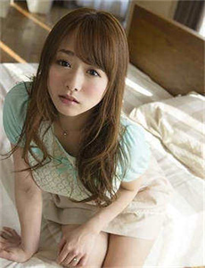 《姬川丽娜》